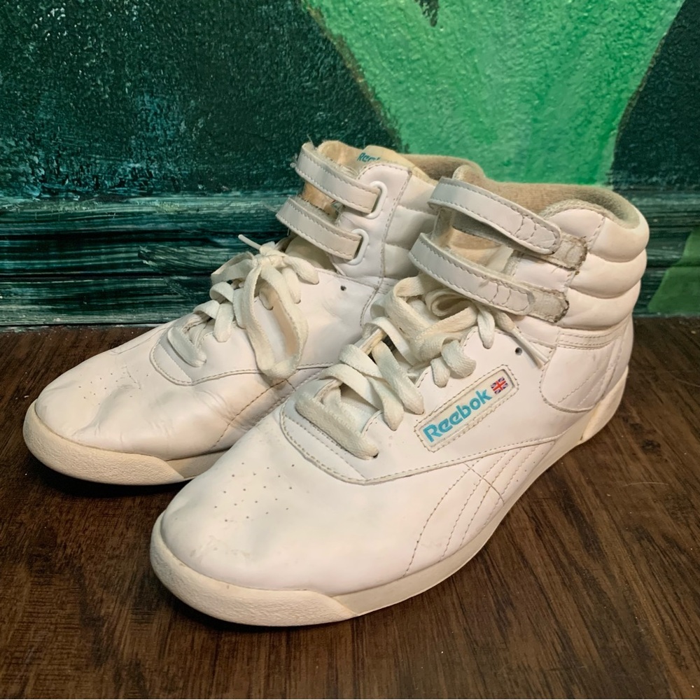 80s 90’s retro vintage Reebok Velcro High Tops White Classics size 10 men’s shoe